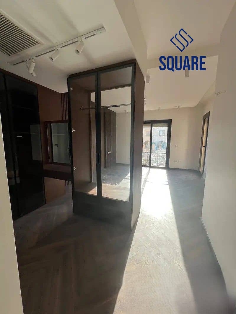 6 34367081-800x600. jpg