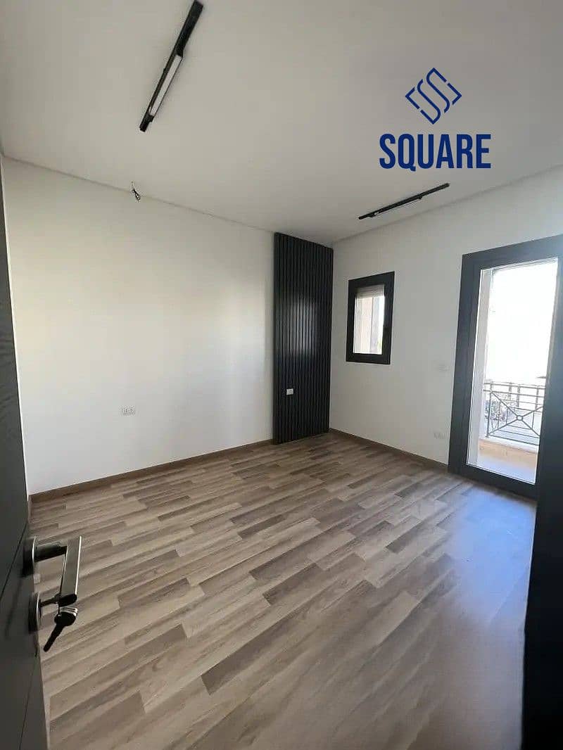 7 34367082-800x600. jpg