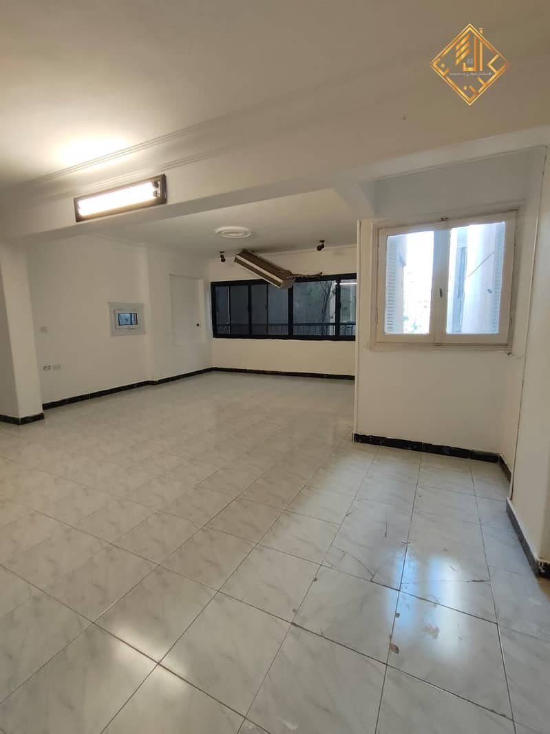 3 WhatsApp Image 2025-10-02 at 16.13. 36 (1). jpeg