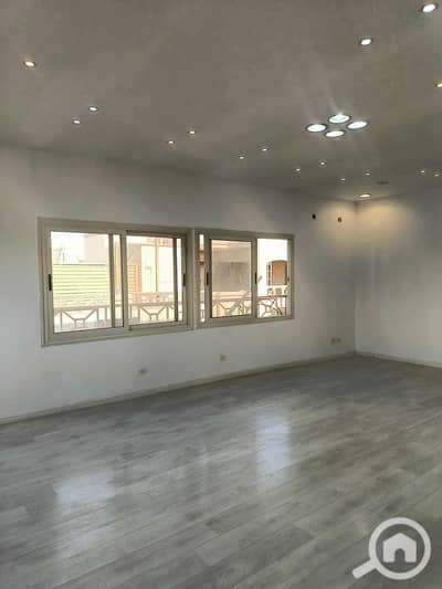 3 Bedroom Apartment for Sale in Sheikh Zayed, Giza - IMG-20251210-WA0100. jpg 3 Bedroom Apartment for Sale in Sheikh Zayed, Giza - IMG-20251210-WA0100. jpg