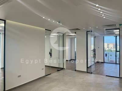 مجمع تجاري  للايجار في شيراتون، القاهرة - IMG-20251026-WA0208. jpg