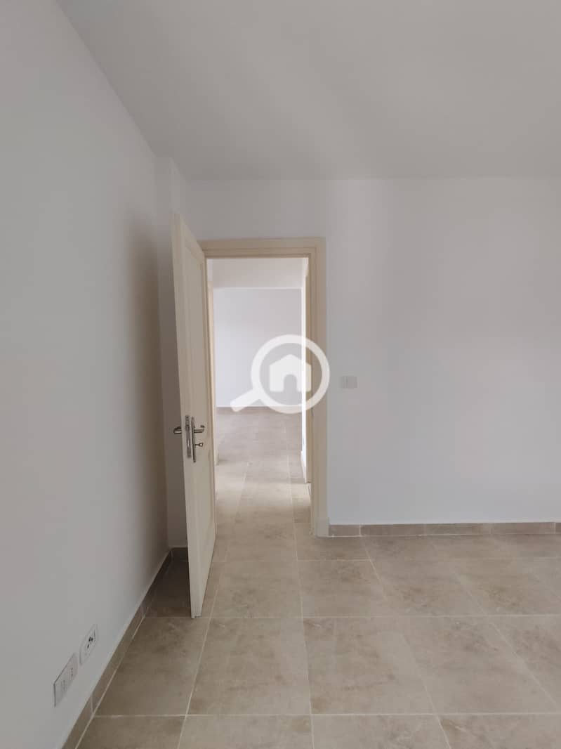 9 483ce96b-493c-424d-8b9f-c537a948a47e. jpeg