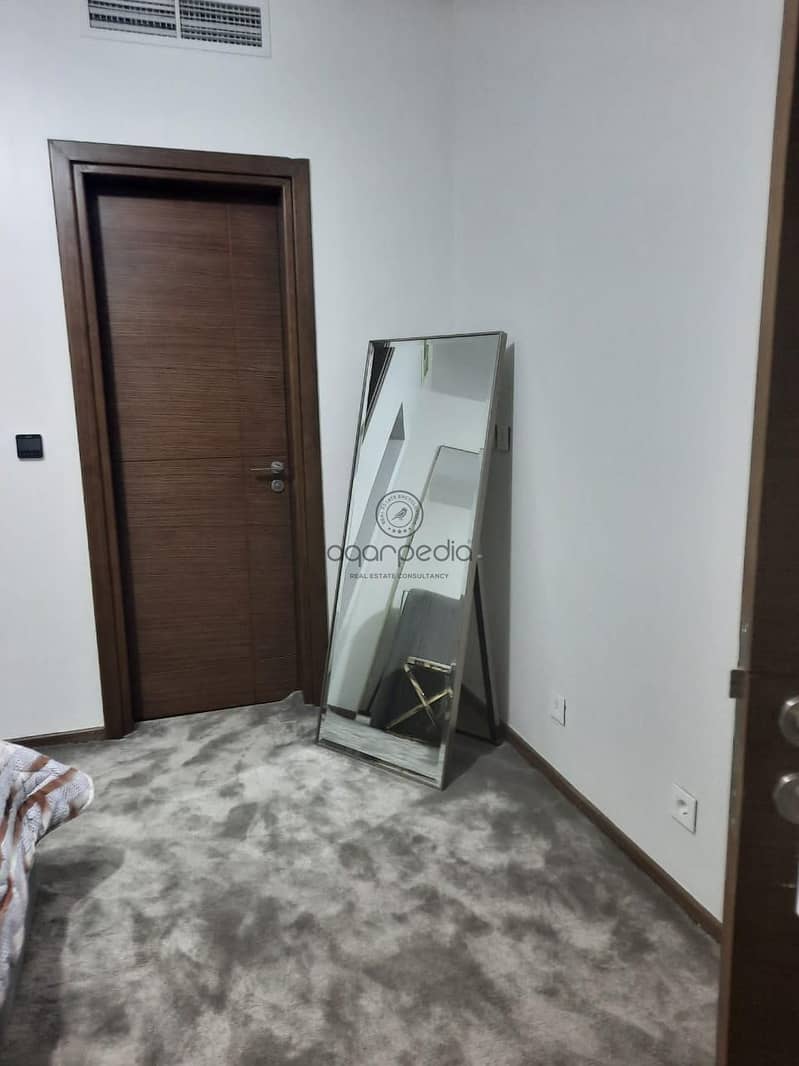 5 WhatsApp Image 2025-12-08 at 1.47. 31 PM (1). jpeg