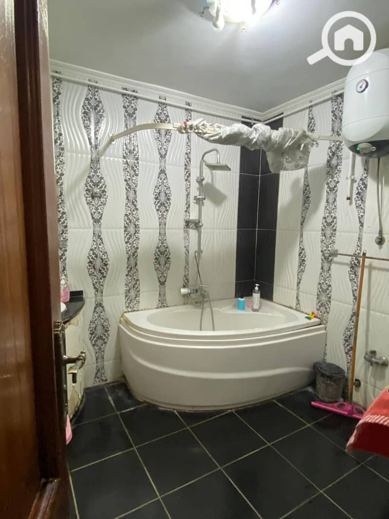 2 WhatsApp Image 2025-11-04 at 22.23. 30 (2). jpeg