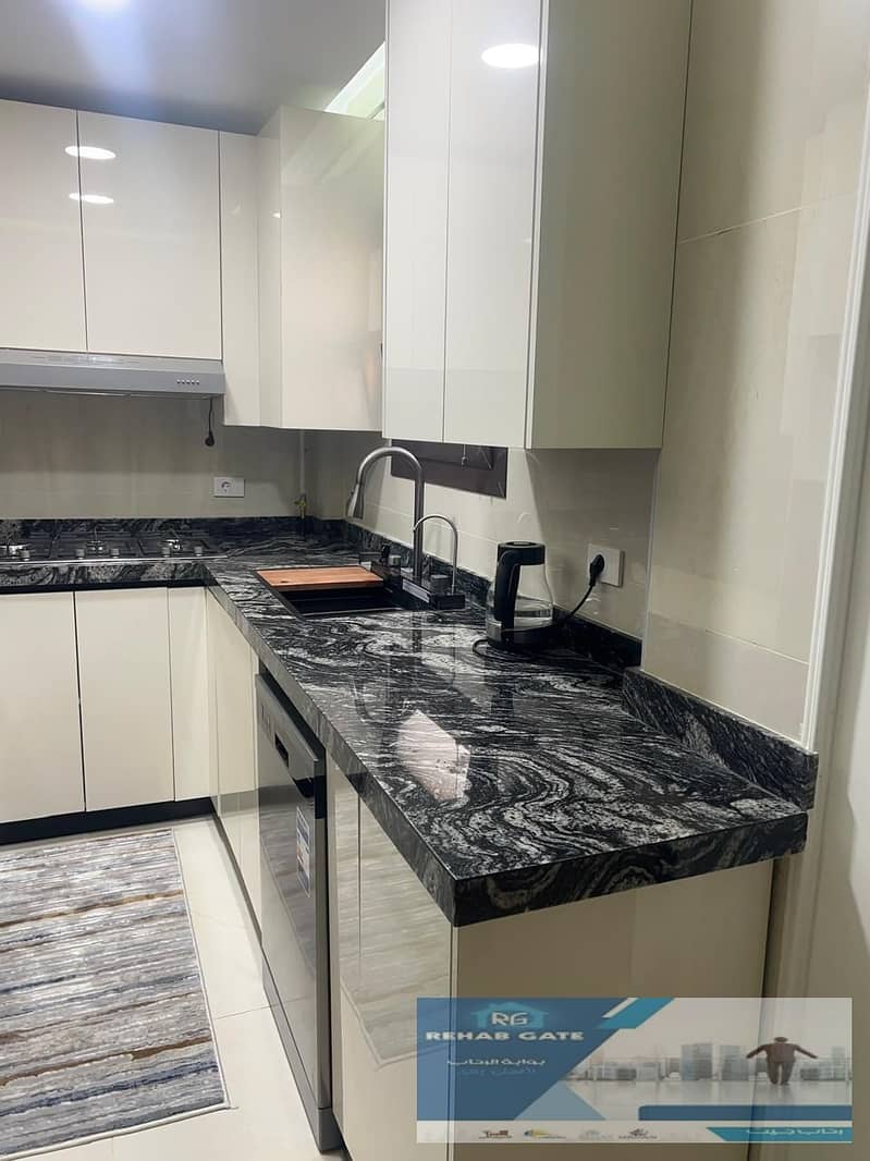 8 ee734ec2-447a-49e1-8ef0-89eeb3718836. jpg