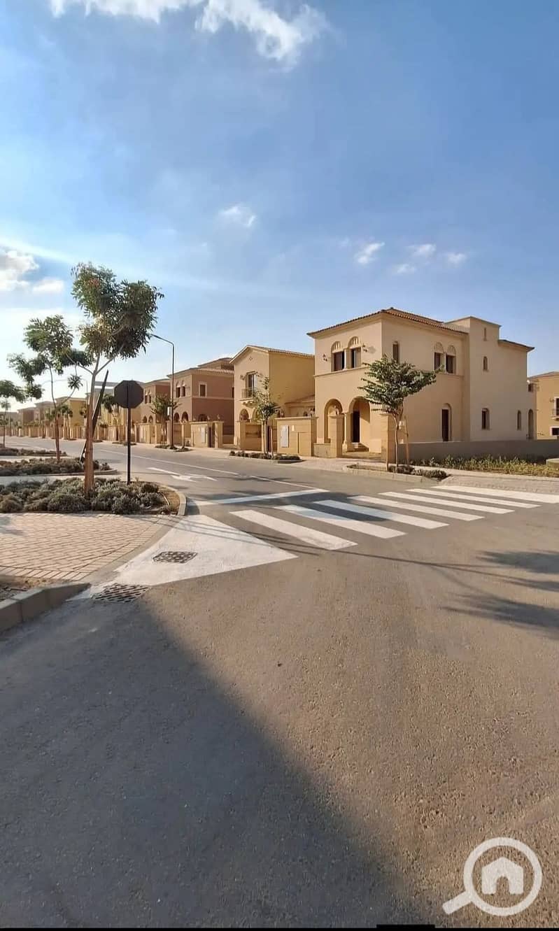 2 592402998_122179974338510561_271100729641552641_n. jpg