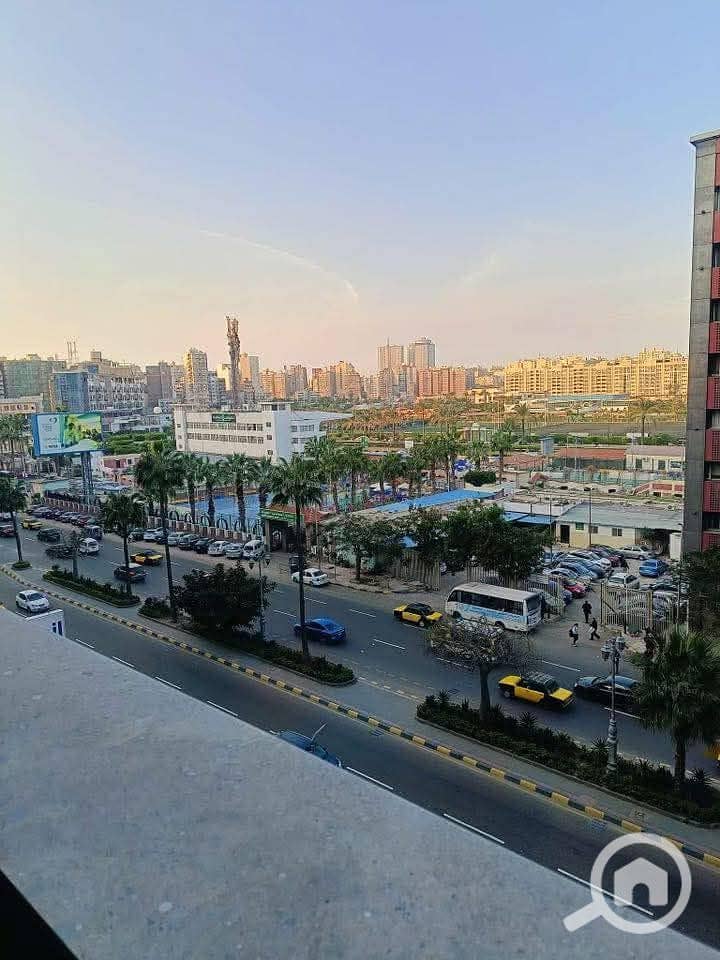 10 WhatsApp Image 2025-10-22 at 12.50. 16 PM (3). jpeg