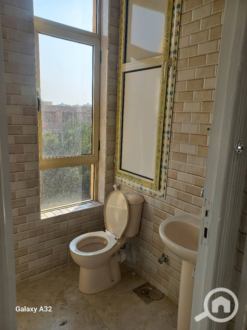 6 WhatsApp Image 2025-12-10 at 14.49. 50. jpeg