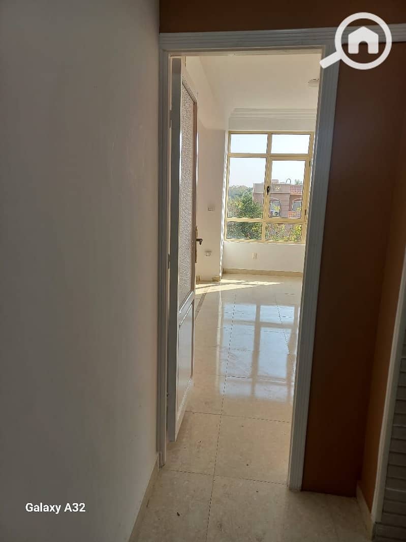 7 WhatsApp Image 2025-12-10 at 14.49. 49 (2). jpeg