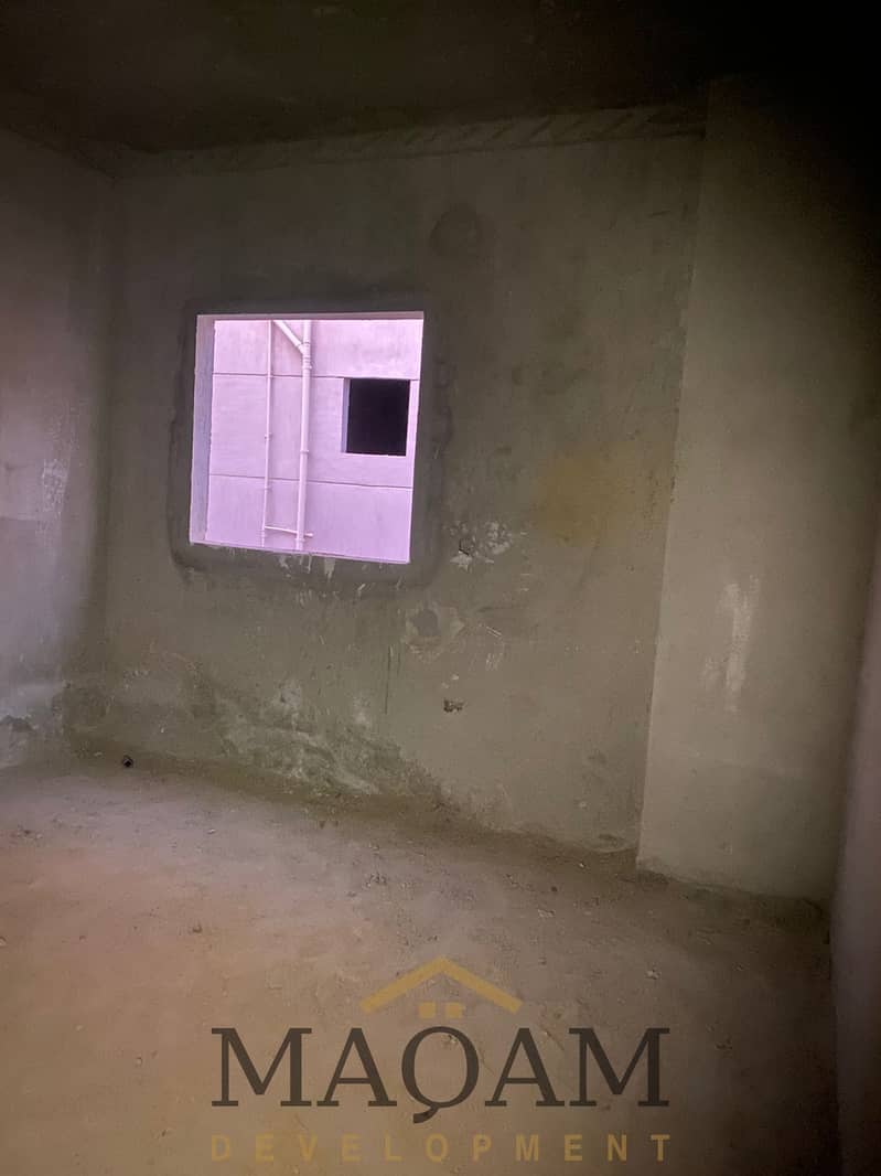 10 WhatsApp Image 2025-12-07 at 09.10. 38_951abbc2. jpg