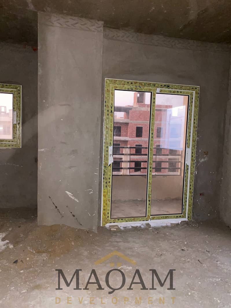 12 WhatsApp Image 2025-12-07 at 09.10. 39_9e08328e. jpg