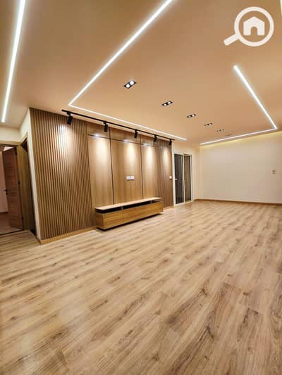 2 Bedroom Flat for Sale in Madinaty, Cairo - 4b6480e9-f5c4-484d-9832-1437da4bd4c7. jpg 2 Bedroom Flat for Sale in Madinaty, Cairo - 4b6480e9-f5c4-484d-9832-1437da4bd4c7. jpg