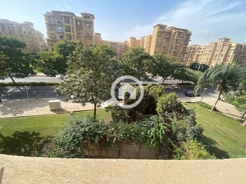 4 7fbd04d7-340e-4a53-84bb-9bb35d3fbbf6. jpg