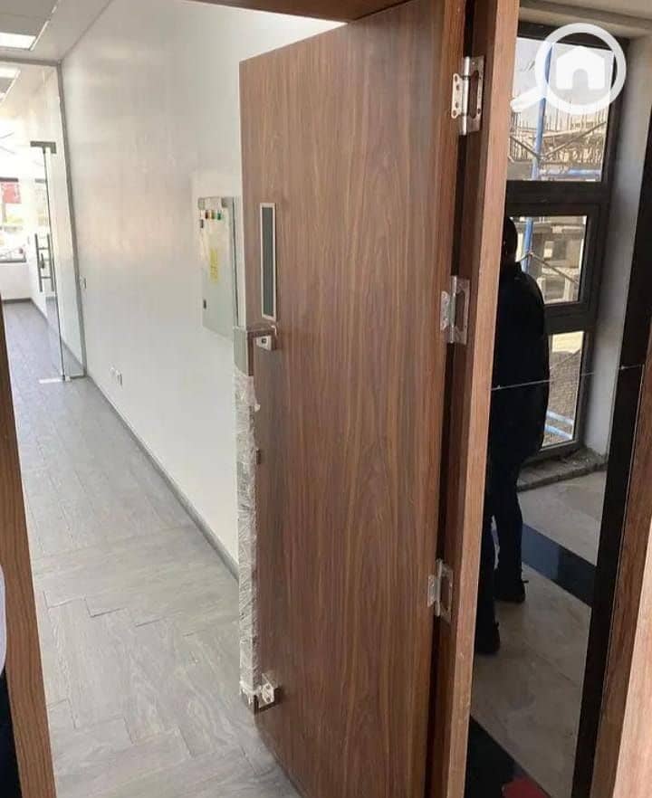 4 WhatsApp Image 2025-12-10 at 12.15. 22 (2). jpeg