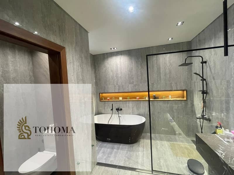 4 36a1372c-6d65-4c43-aed6-bd2585d8c328. jpg