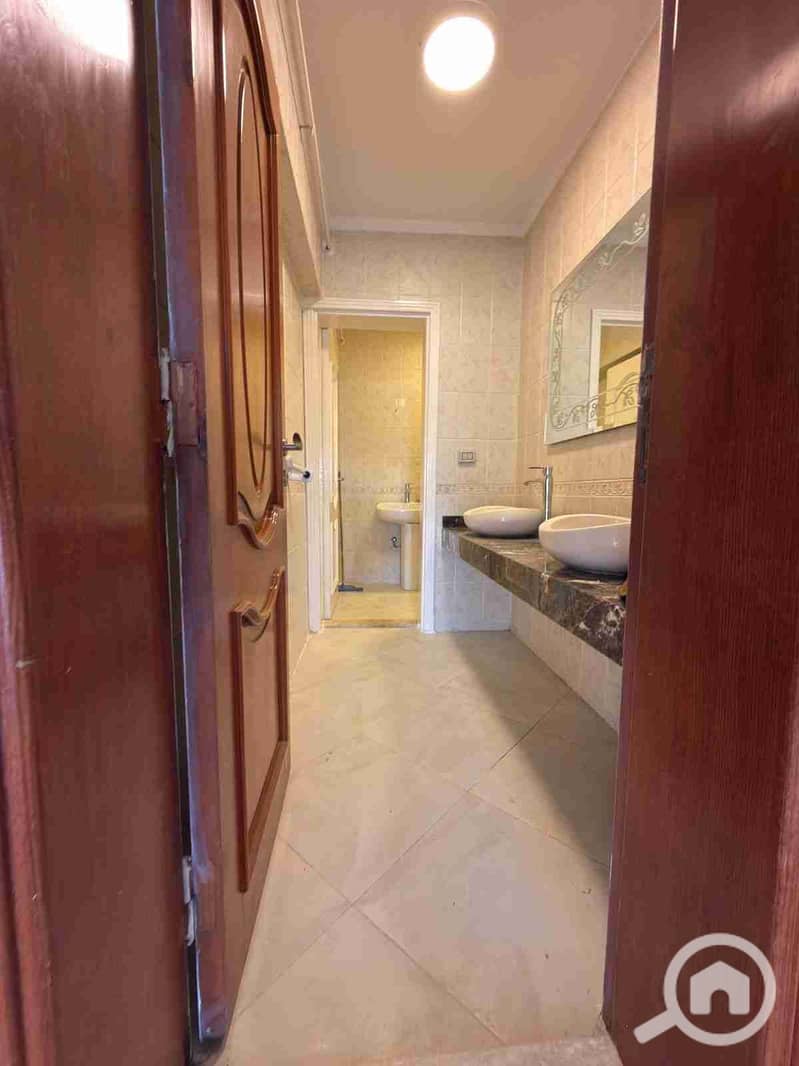 16 IMG-20251126-WA0151. jpg