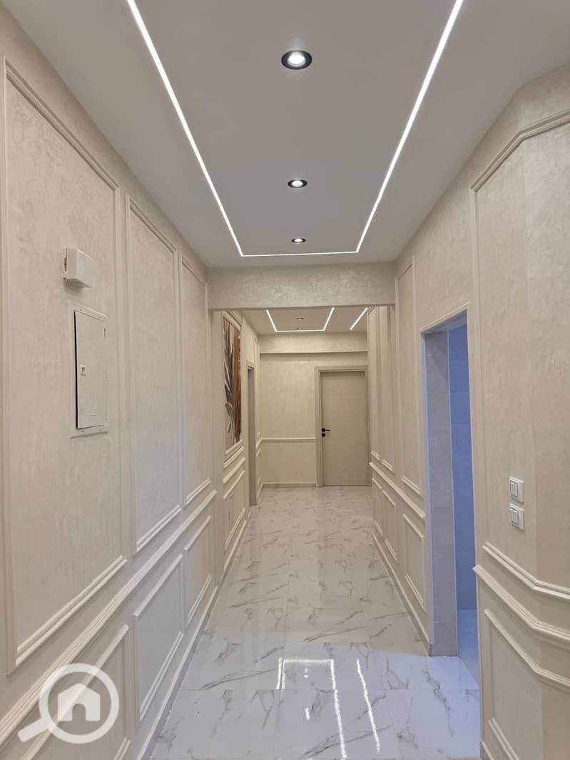 4 c9361678-005b-4e6d-95c1-10439008dc4b. jpeg