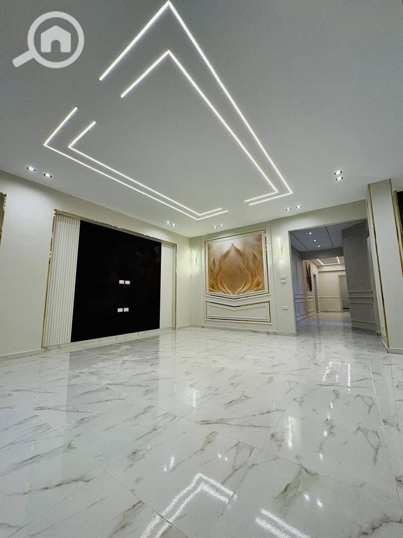 8 062bbd37-bd3e-427e-a48e-2be955ac907d. jpeg