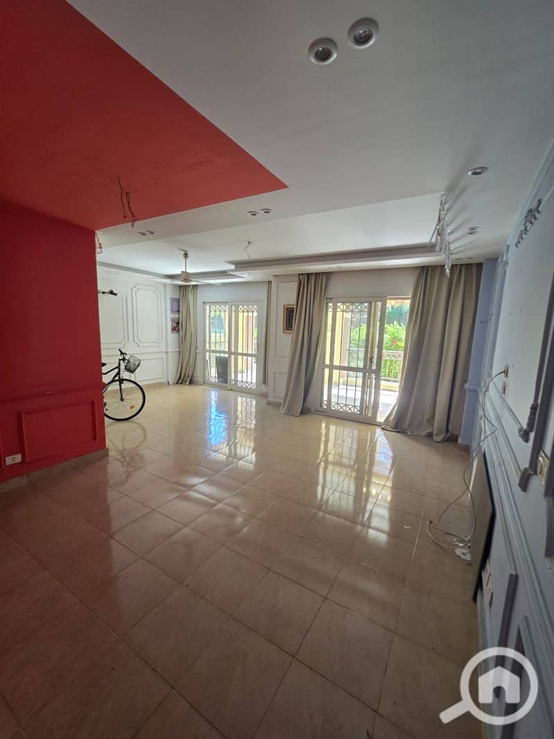 2 1ee086c0-af4f-4c23-96bb-ef5a4ae02523. jpg