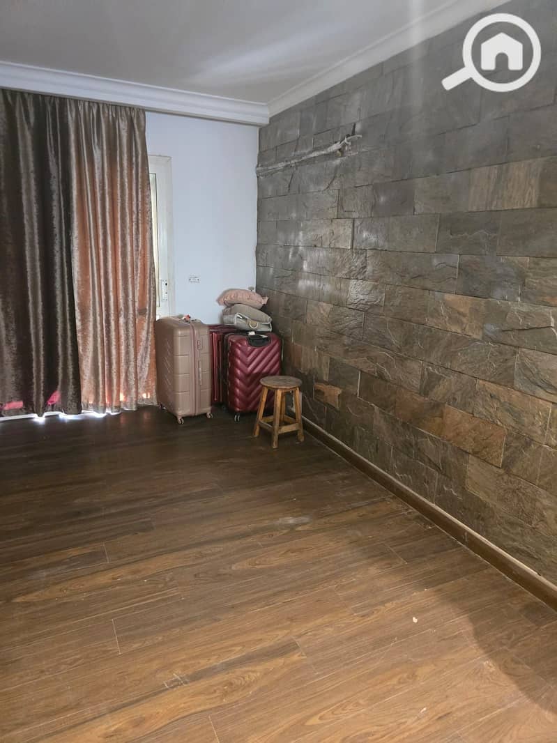 9 7351c1b4-b248-44d0-affa-6bb28b5300af. jpg