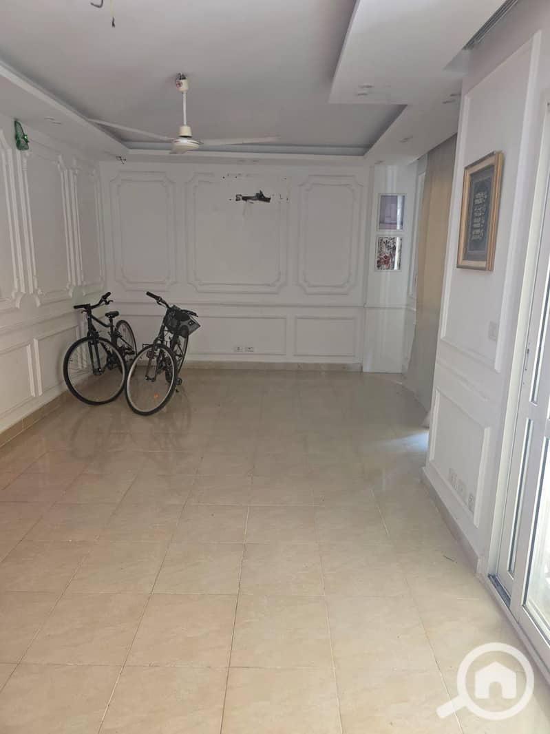 12 a9e7c30a-ab40-4a01-ab22-b960c1c96483. jpg