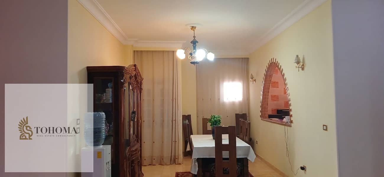 4 017fed97-67ff-4b9c-bb82-7fd0a81db0a2. jpg