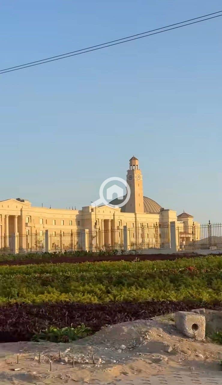 13 ca0bba2e-3189-4762-a54f-5d59dfd41d9c. jpg