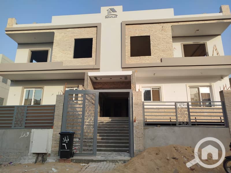 8 e71e2413-758a-4bb5-ac6d-5fb8ea8d502d. jpg