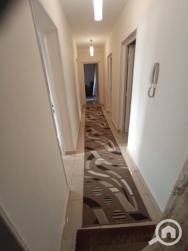 3 WhatsApp Image 2025-12-10 at 14.10. 37_96f79e96. jpg