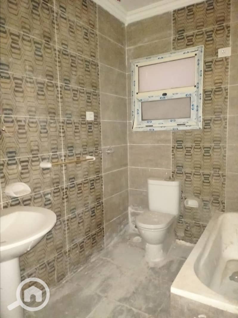 5 WhatsApp Image 2025-09-18 at 12.26. 57_6e90622f. jpg