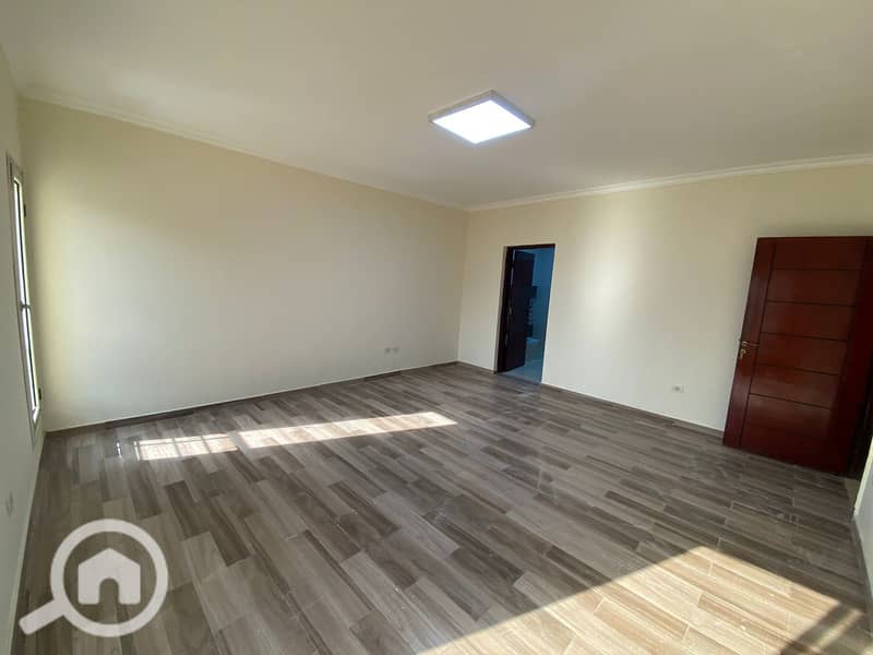 7 WhatsApp Image 2025-07-05 at 14.33. 59_ee7b136b. jpg