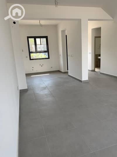 تاون هاوس 3 غرف نوم للبيع في مدينة الشروق، القاهرة - WhatsApp Image 2025-12-10 at 3.21. 56 AM (2). jpeg تاون هاوس 3 غرف نوم للبيع في مدينة الشروق، القاهرة - WhatsApp Image 2025-12-10 at 3.21. 56 AM (2). jpeg