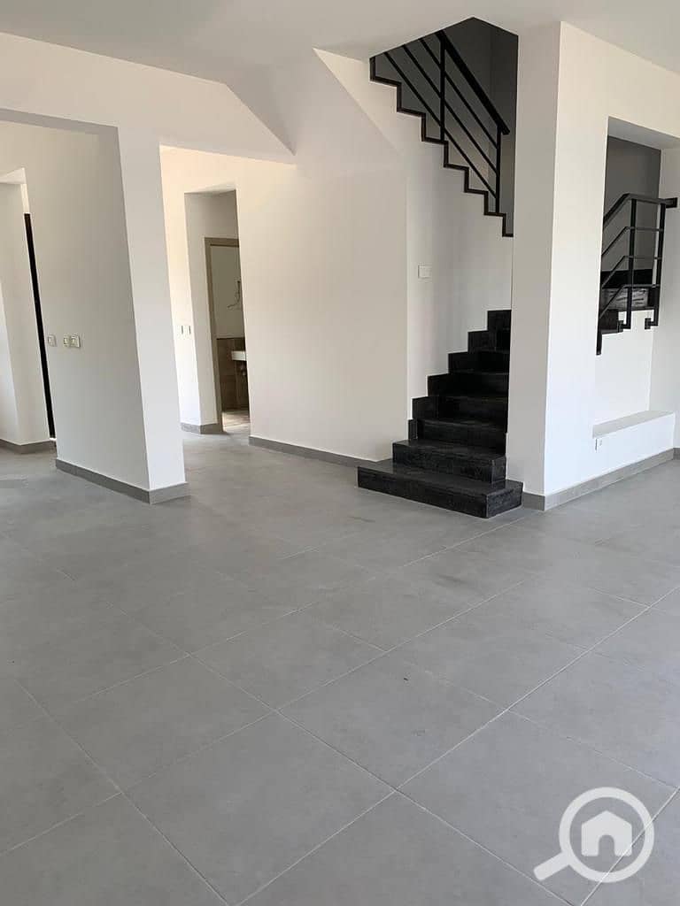 4 WhatsApp Image 2025-12-10 at 3.21. 56 AM (3). jpeg