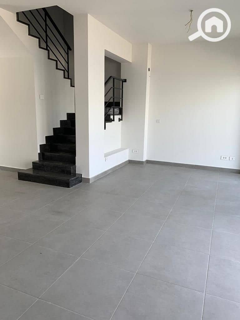 5 WhatsApp Image 2025-12-10 at 3.21. 56 AM (4). jpeg