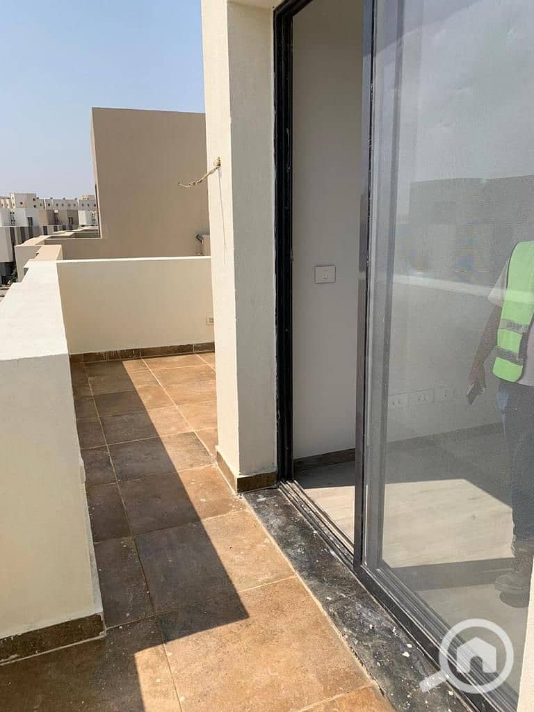 12 WhatsApp Image 2025-12-10 at 3.21. 50 AM (1). jpeg