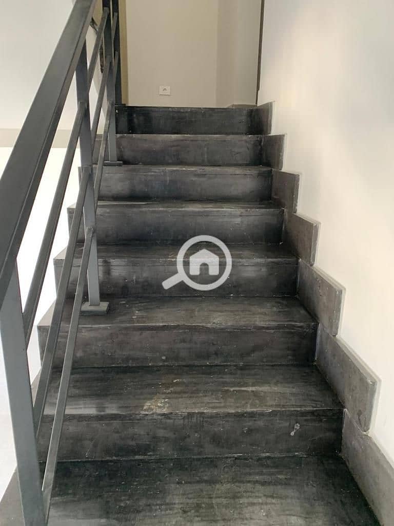 18 WhatsApp Image 2025-12-10 at 3.21. 52 AM. jpeg