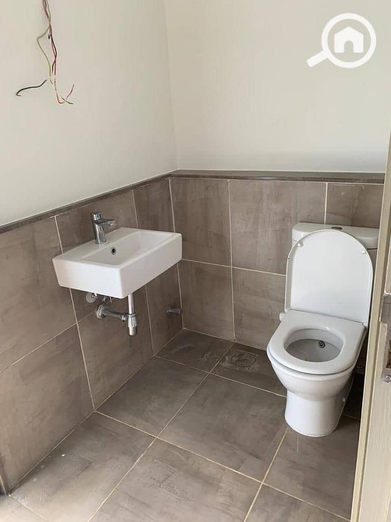 20 WhatsApp Image 2025-12-10 at 3.21. 57 AM. jpeg