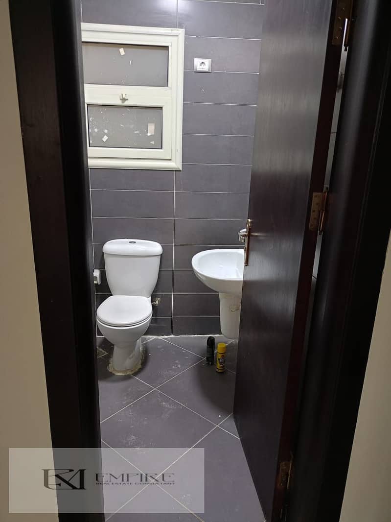 5 WhatsApp Image 2025-12-08 at 2.04. 16 PM (1). jpeg