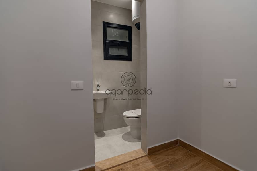 10 WhatsApp Image 2025-12-08 at 1.18. 45 PM. jpeg