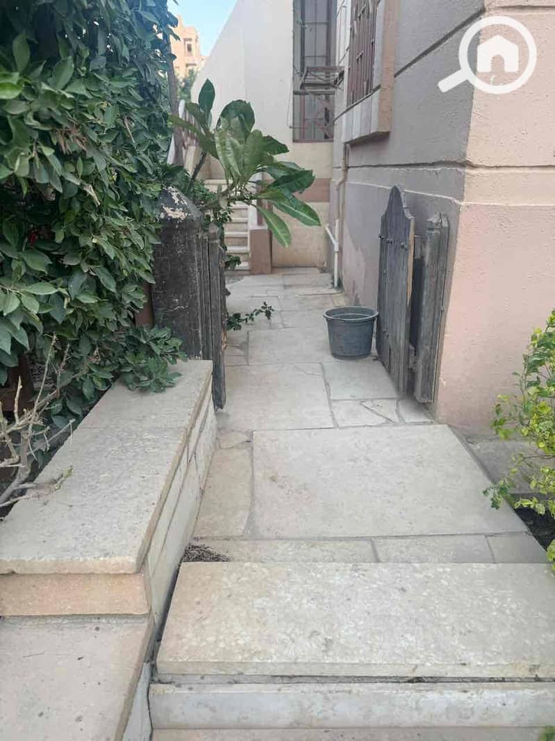 IMG_1584. jpg IMG_1584. jpg