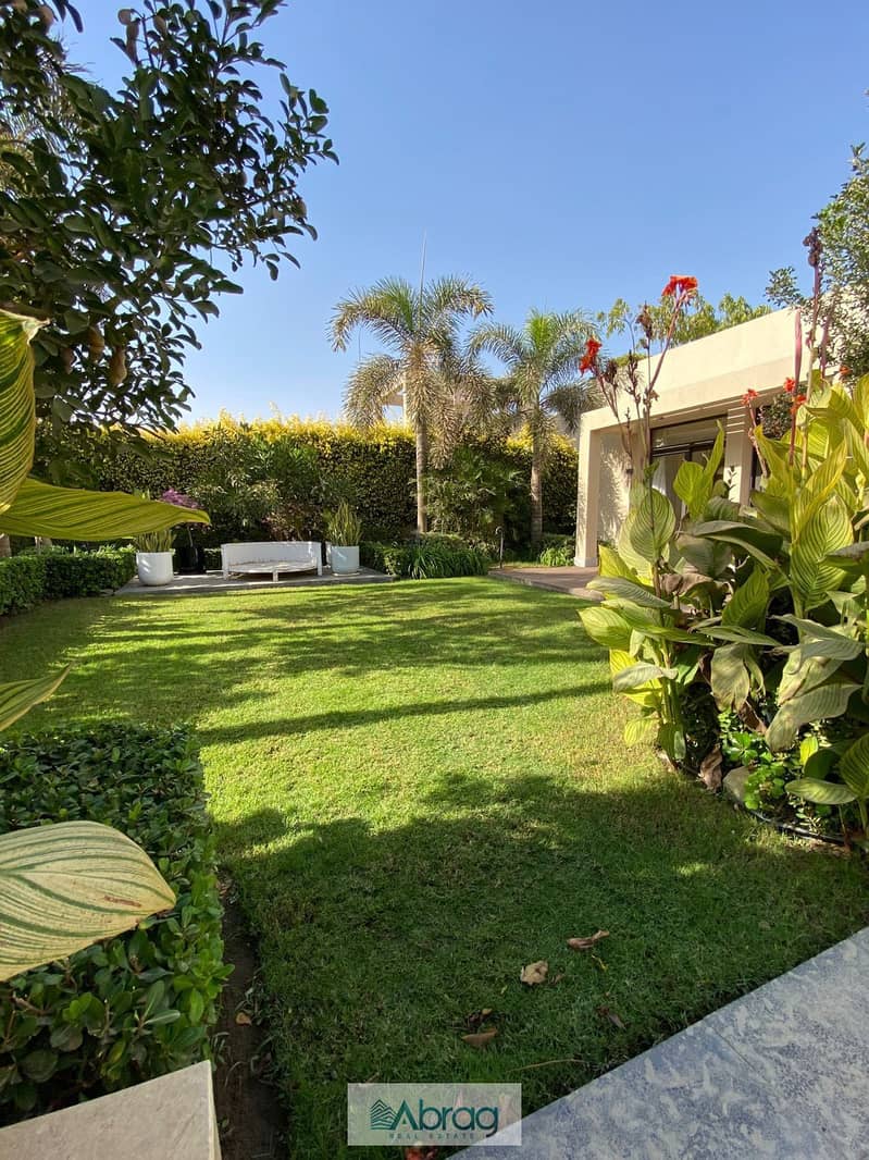 3 578999569_4354368674841090_899427875396843712_n. jpg