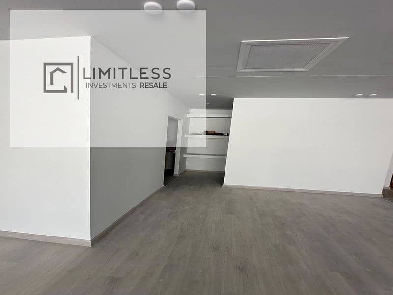 5 WhatsApp Image 2025-12-10 at 3.49. 41 PM (1)_800x600. jpg