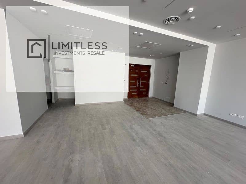 6 WhatsApp Image 2025-12-10 at 3.49. 41 PM (2)_800x600. jpg