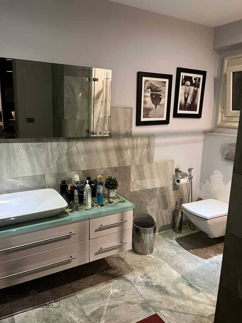 8 czwOSl48scCac3ayHdfrIzKJowuVOnpkdSSnWN7b. jpg