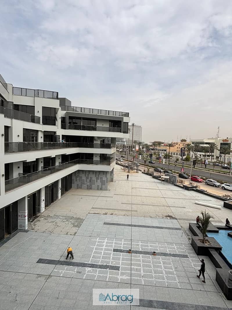 4 WhatsApp Image 2025-12-08 at 18.35. 12 (3). jpeg