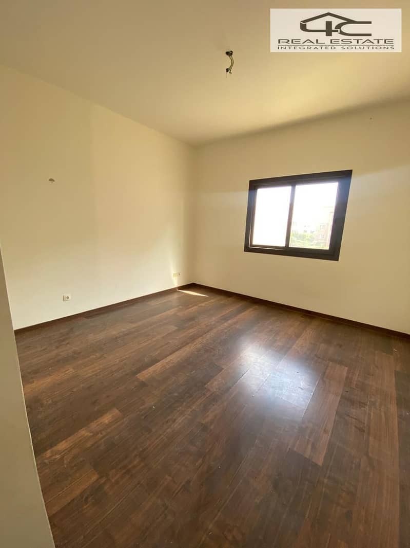 6 WhatsApp Image 2025-12-10 at 3.58. 08 PM (3). jpeg