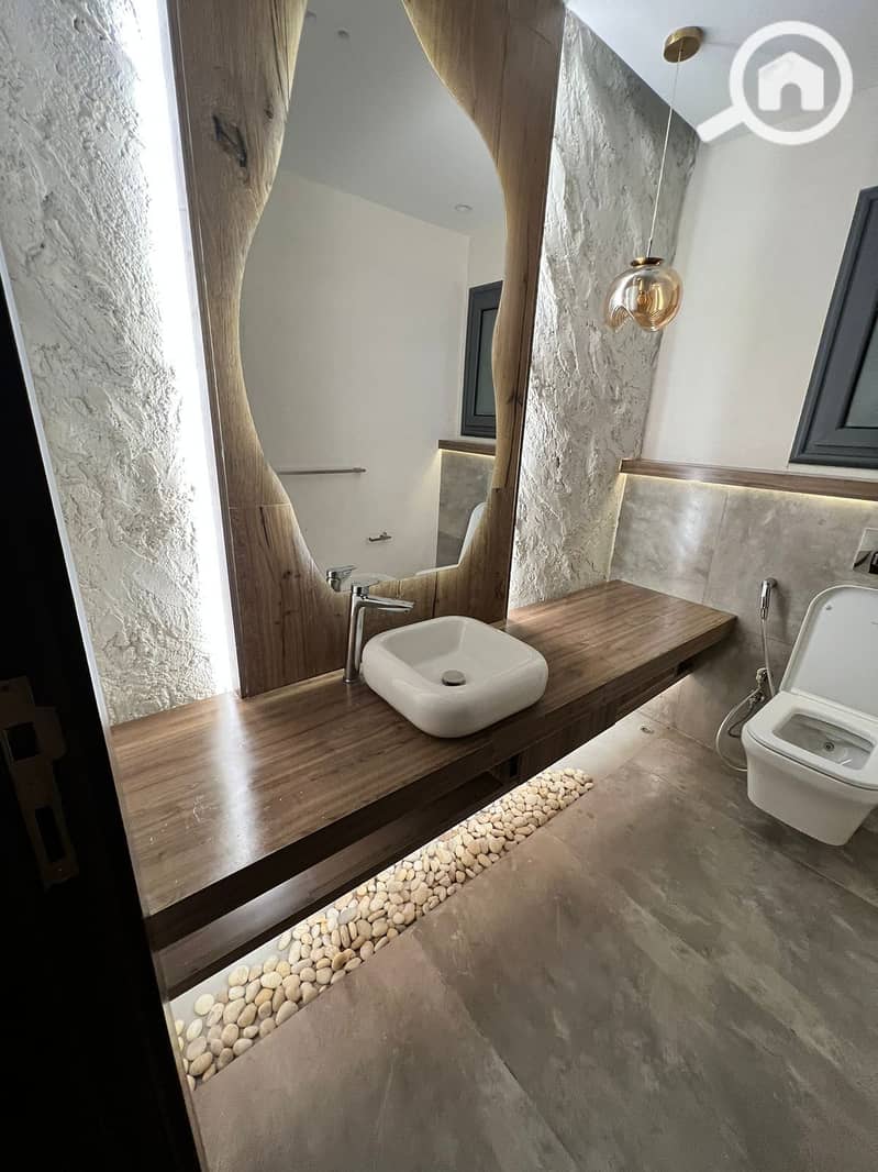 7 IMG-20251210-WA0155. jpg