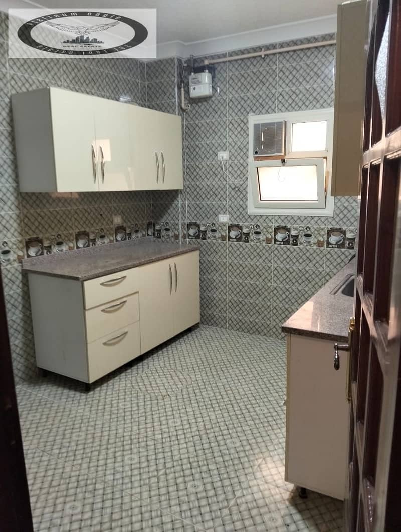 8 2f2b27b6-940f-450c-abfc-e04f6871541f. jpg