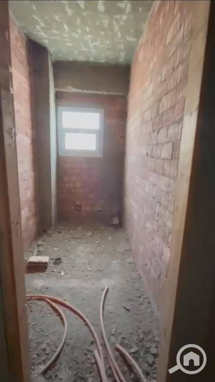 5 WhatsApp Image 2025-12-10 at 12.00. 04 (1). jpeg