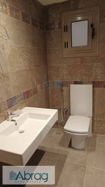 5 Bedroom Duplex for Sale in 6th of October, Giza - WhatsApp Image 2025-12-10 at 4.42. 27 PM (2). jpeg 5 Bedroom Duplex for Sale in 6th of October, Giza - WhatsApp Image 2025-12-10 at 4.42. 27 PM (2). jpeg